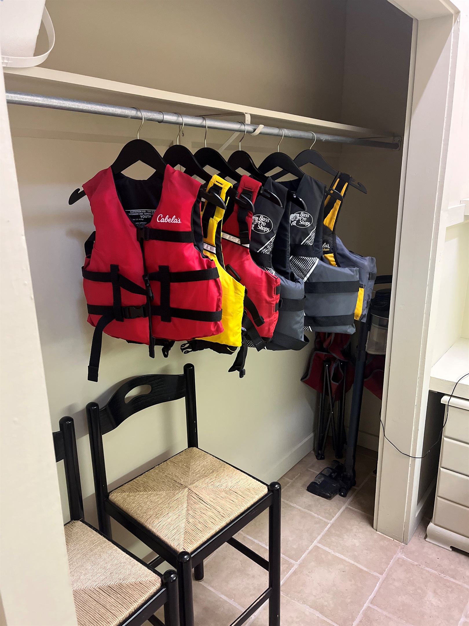 Life vest are also available, so that you can enjoy your lake adventures!