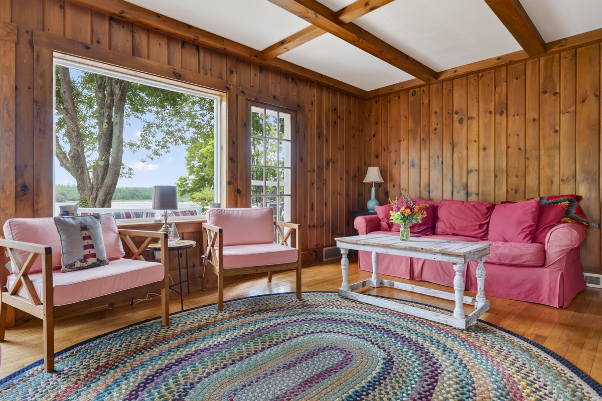 Comfortable living room for all to gather 