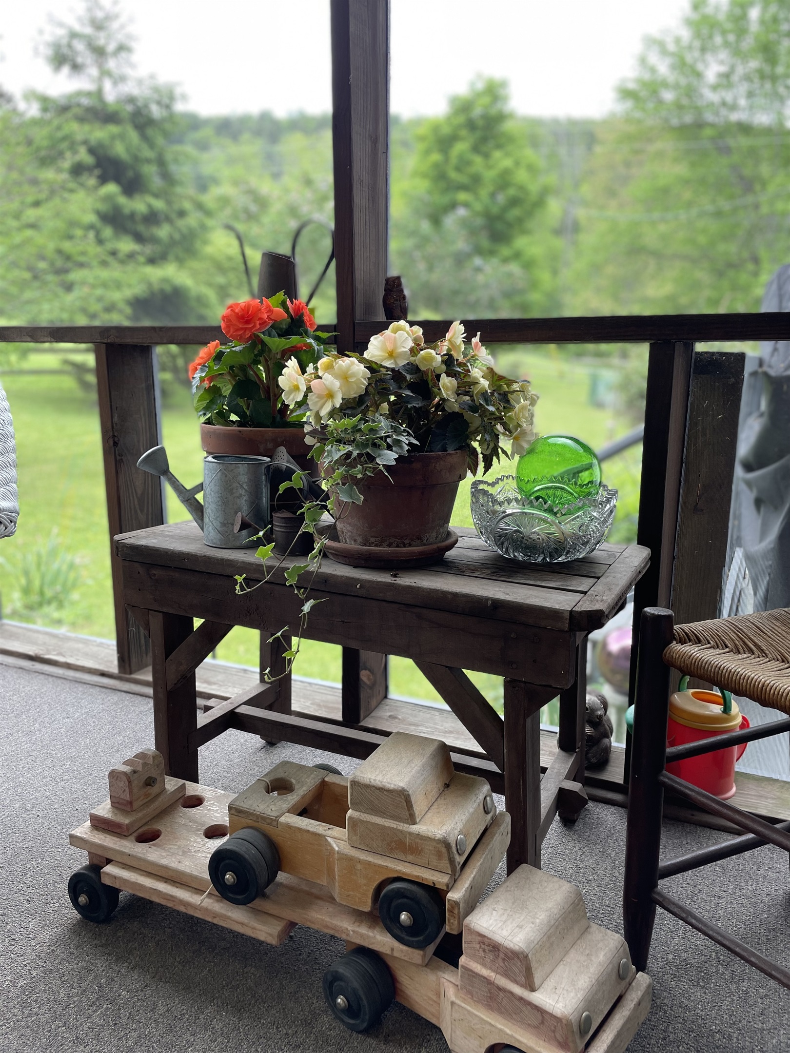 Flowers and decor