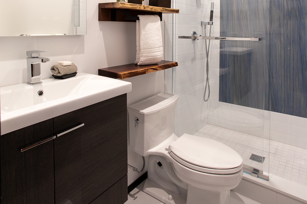 En-suite Bathroom