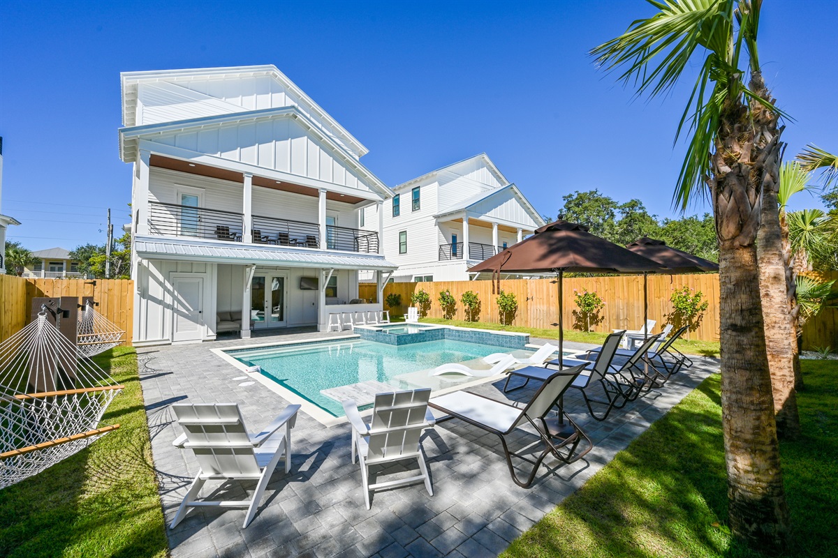 Resort Style Backyard