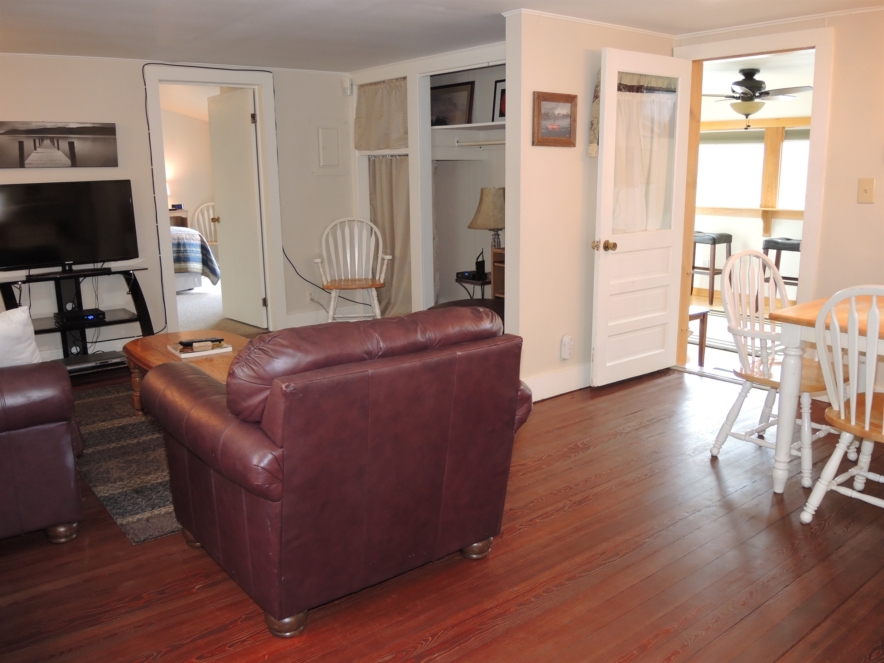 Living area into sunroom