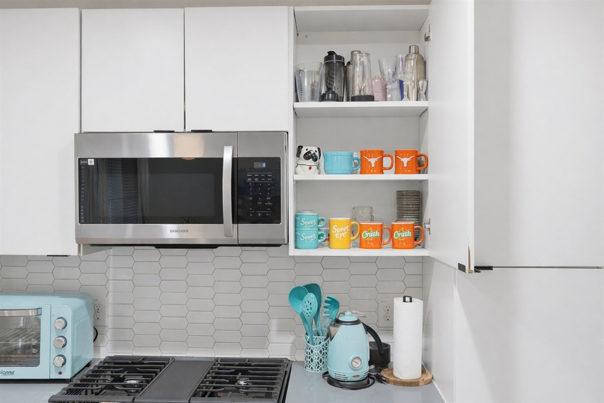 fully stocked kitchen