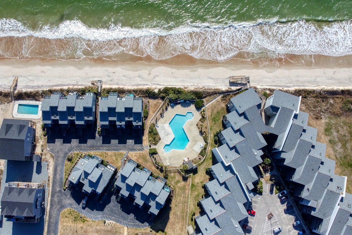 Breathtaking views in this stunning beachfront retreat