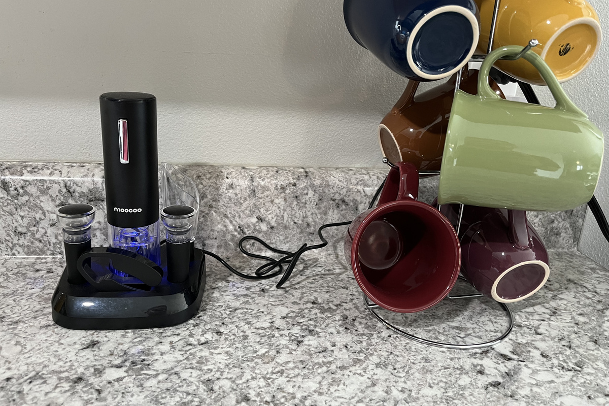 wine opener on site
