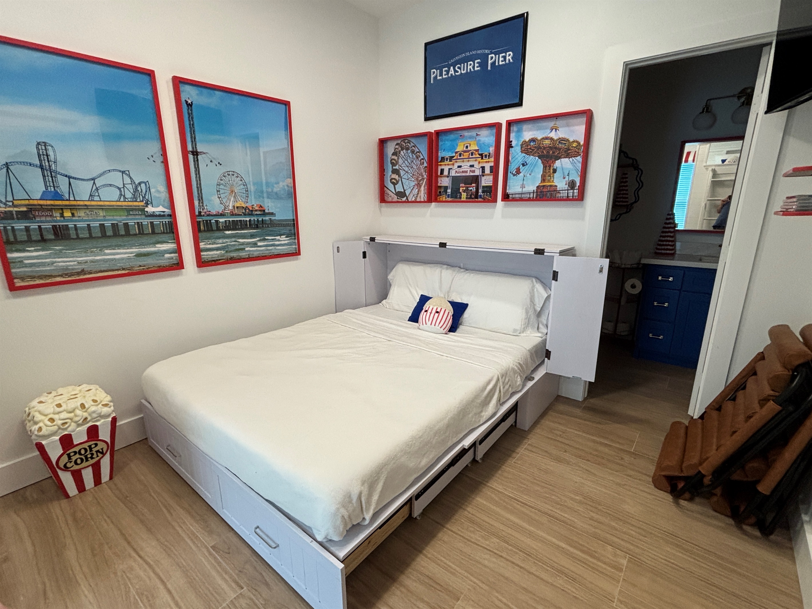 The murphy bed folds out into a comfortable place to sleep. It's an easy bed to set up when you need extra bed space. 