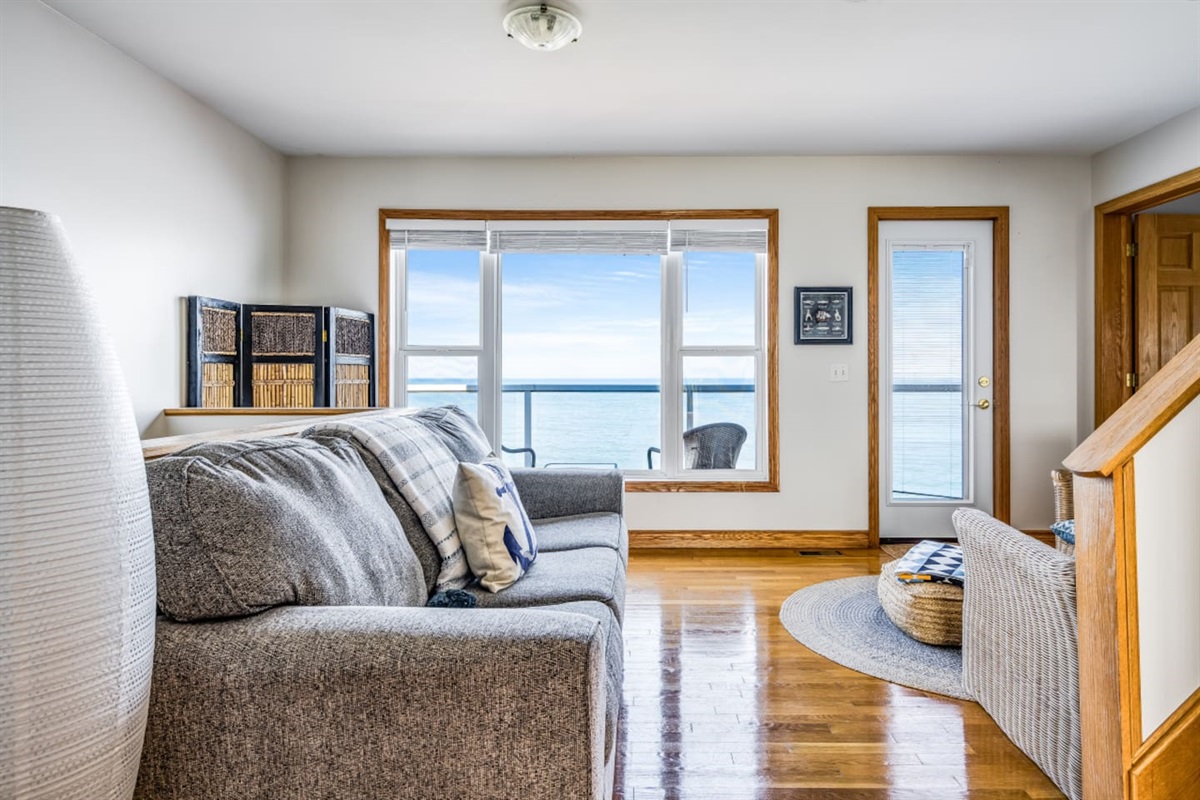 2nd Floor Living Area with Lakeview Terrace