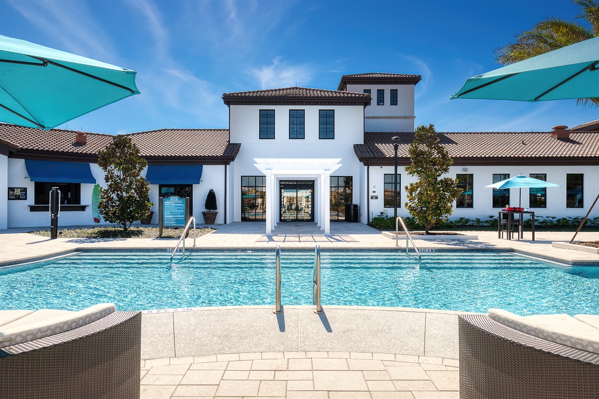 Windsor at Westside Clubhouse Pool