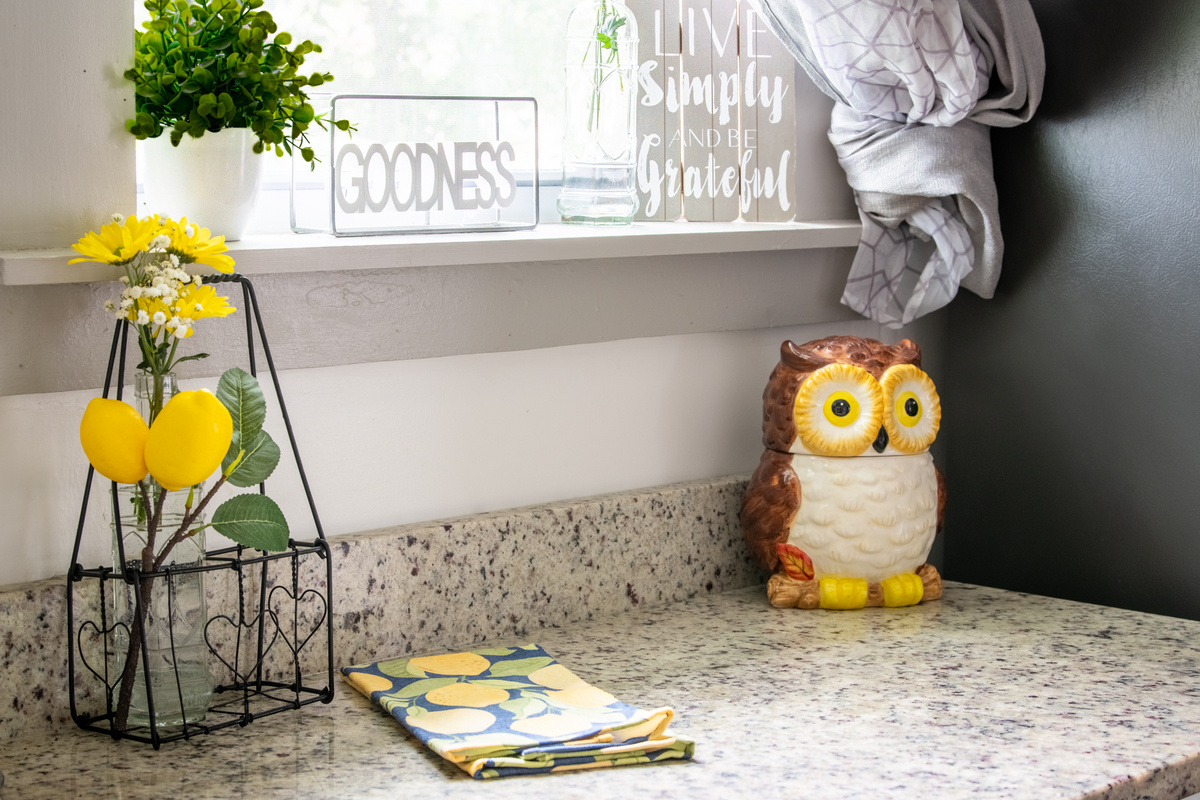 It's the little details that make a stay memorable. Thoughtful touches throughout the kitchen create a warm, welcoming space you'll enjoy coming back to.
