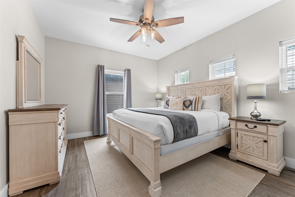 King Bedroom #2 With Private Handicapped Accessible Bathroom