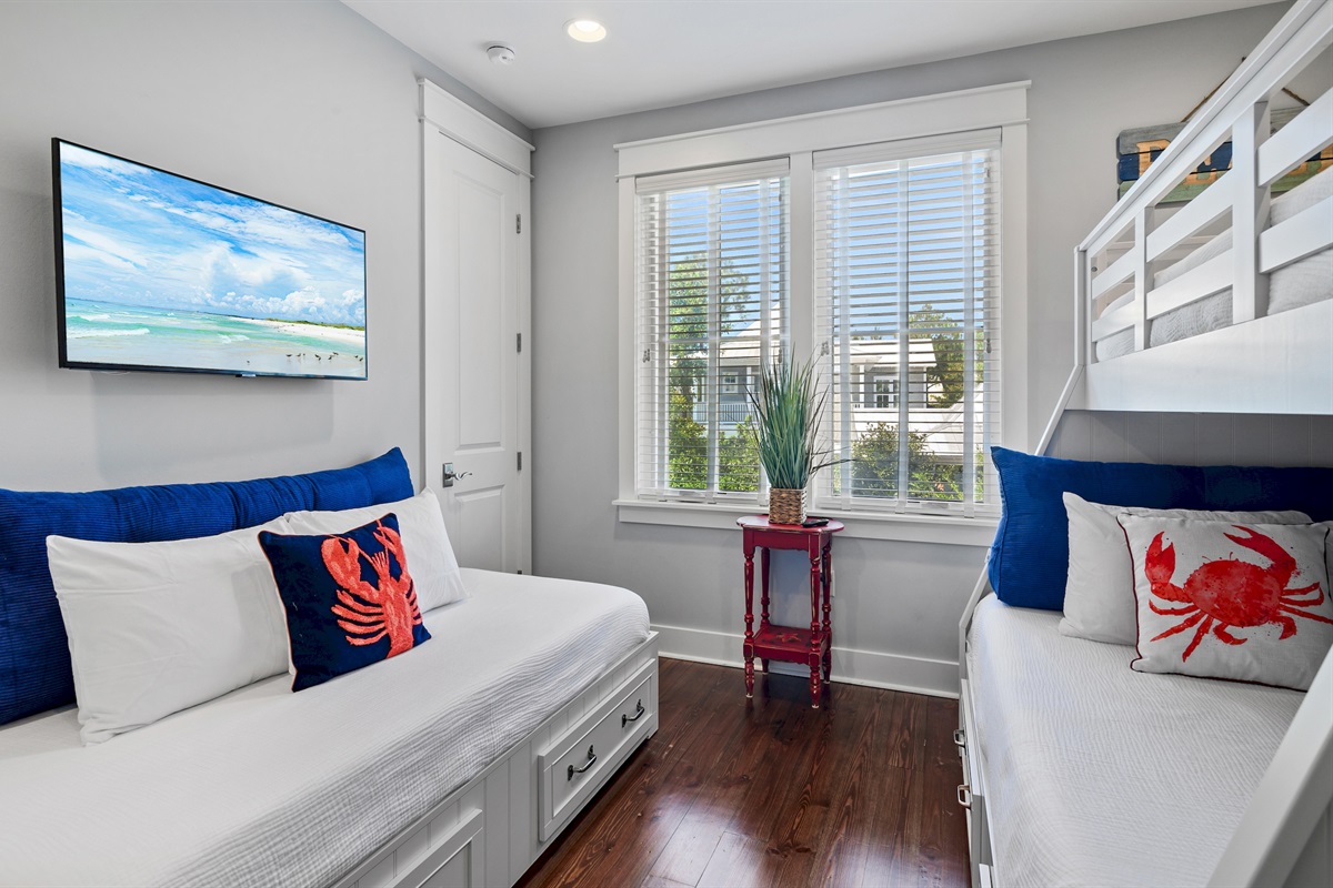 Ideal for kids or teens with comfortable bunk beds and plenty of room.