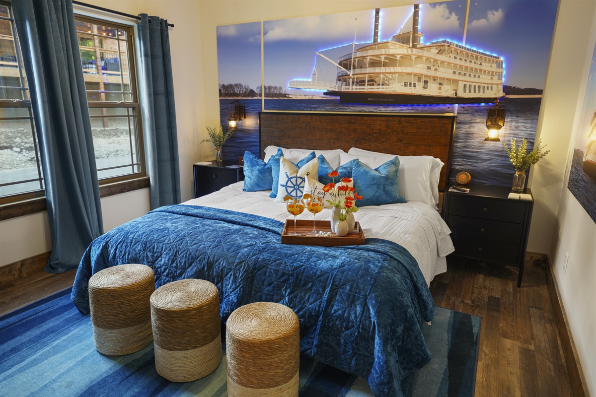The Branson Belle Room with luxury king mattress and attached ensuite bathroom