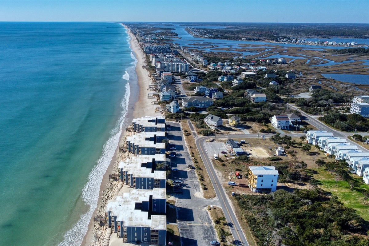 Topsail Reef, looking south