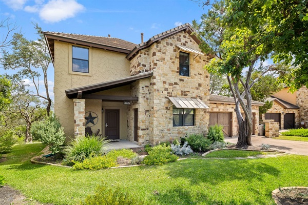 The Grand Overlook - 4BR Home w/ Lake Views