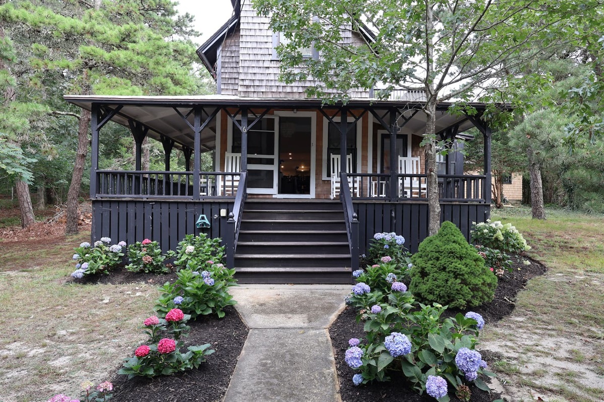 6 Arlington Avenue
