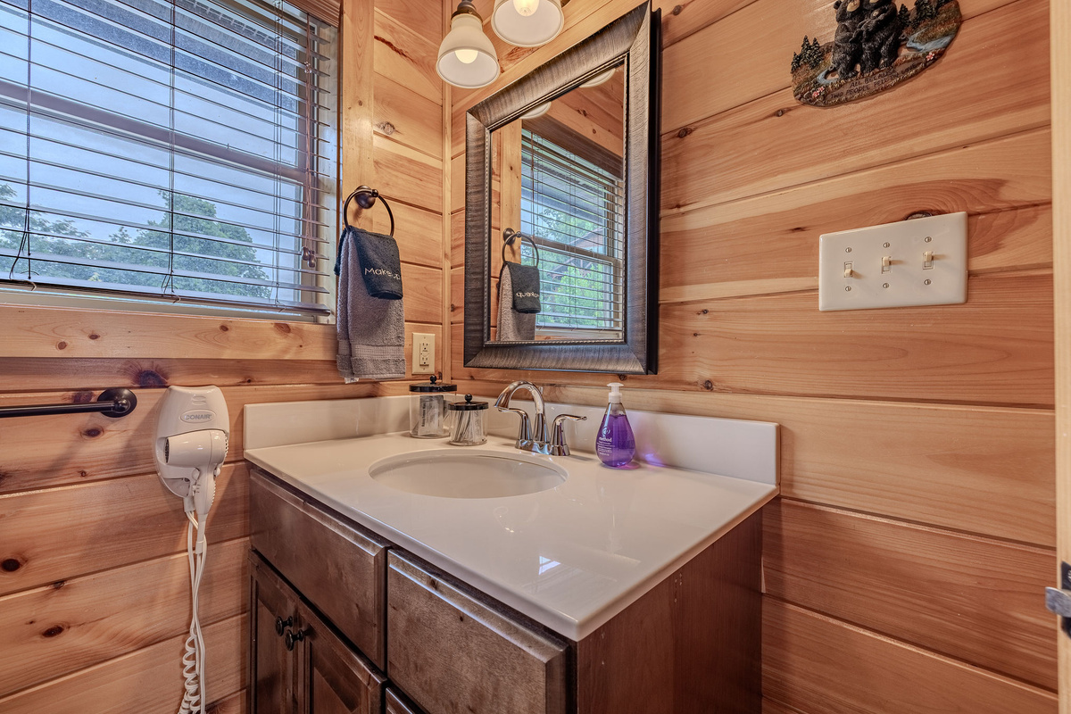 The Harmony Suite Ensuite Bathroom gives this upper-level king suite its own private bath, making group stays smoother and more comfortable.