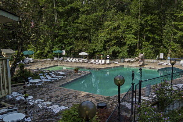 One of three pools and recreation areas available in season as part of the located within 5-10 minutes depending on which clubhouse you choose to visit.  The Baden Clubhouse features pool slide, shuffleboard, tennis, playground, gym, and inside game area.