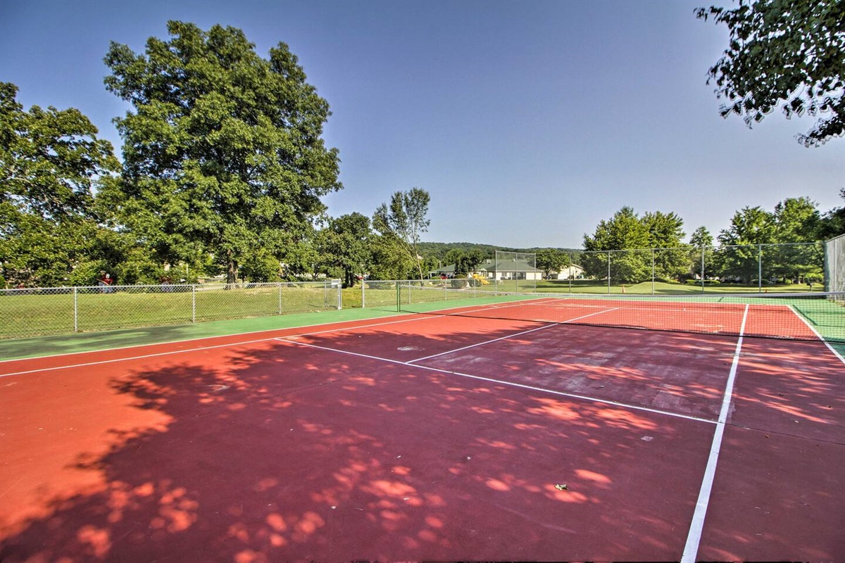 Community Amenities | Tennis Court