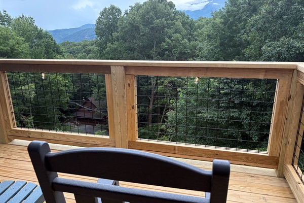 Mount Le Conte View on 2nd Floor Deck