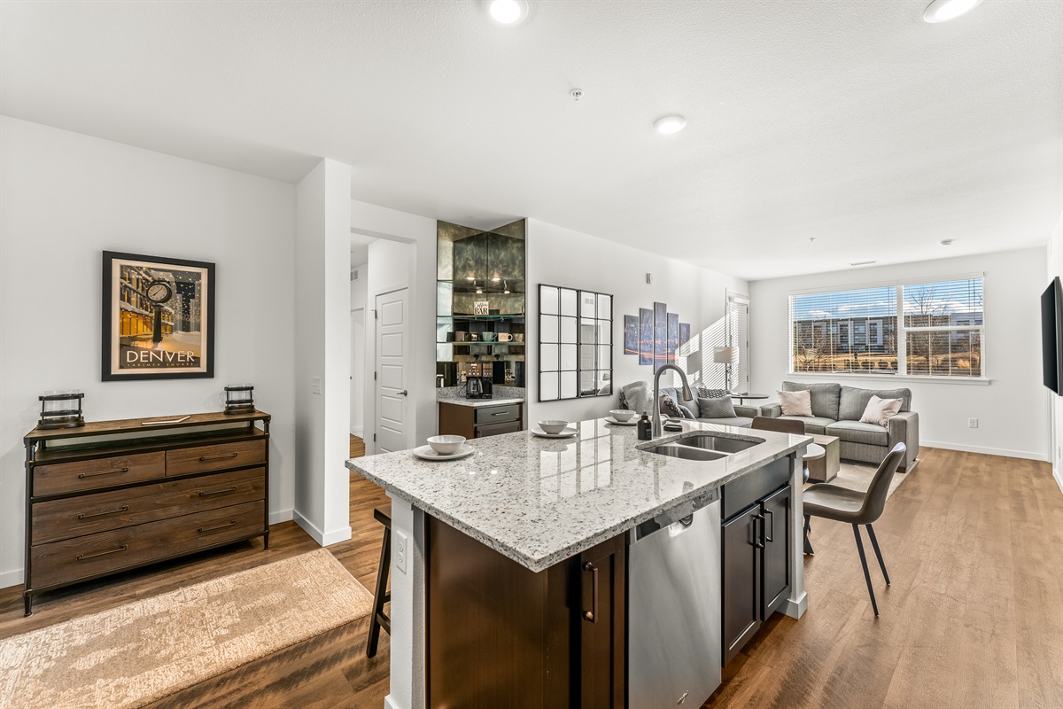 Spencer - 480 E Fremont Pl