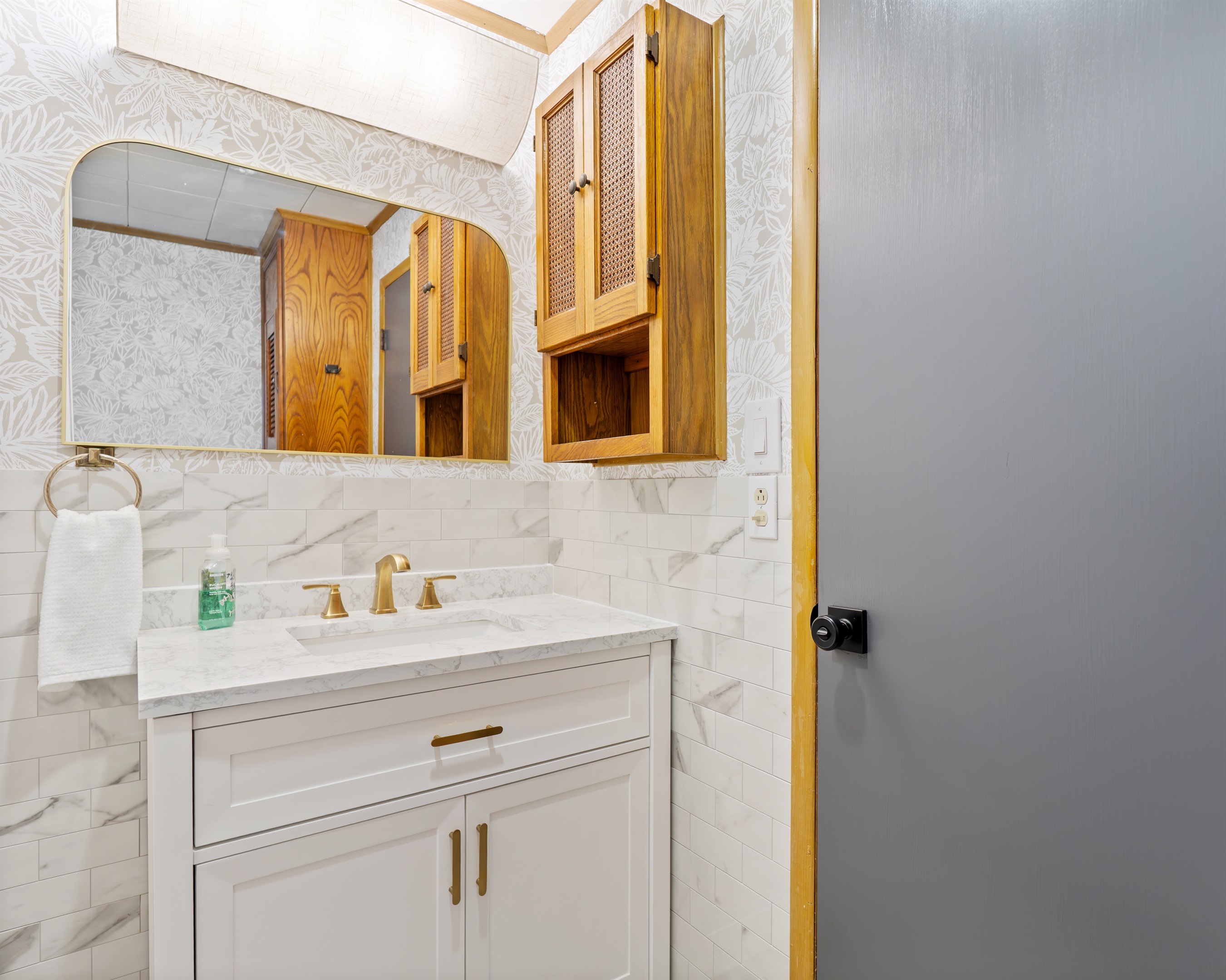 bathroom vanity