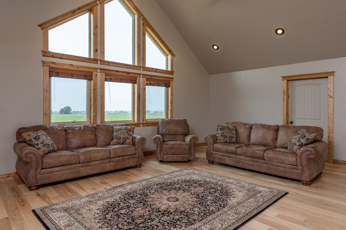 You can spend quality time with your family in the loft.