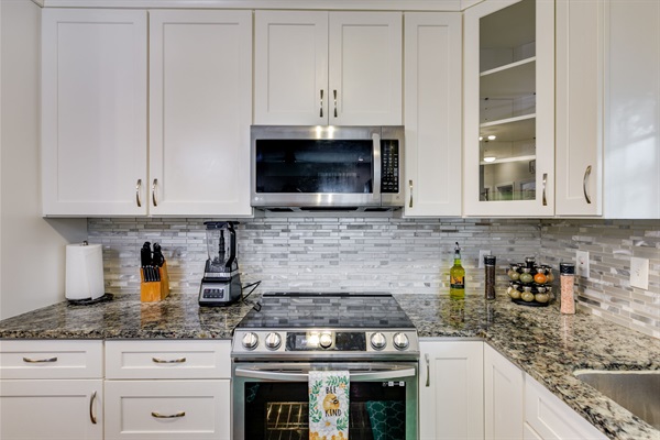 A bright, modern kitchen ready for anything from quick breakfasts to gourmet dinners.