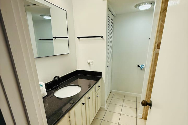 Second bathroom