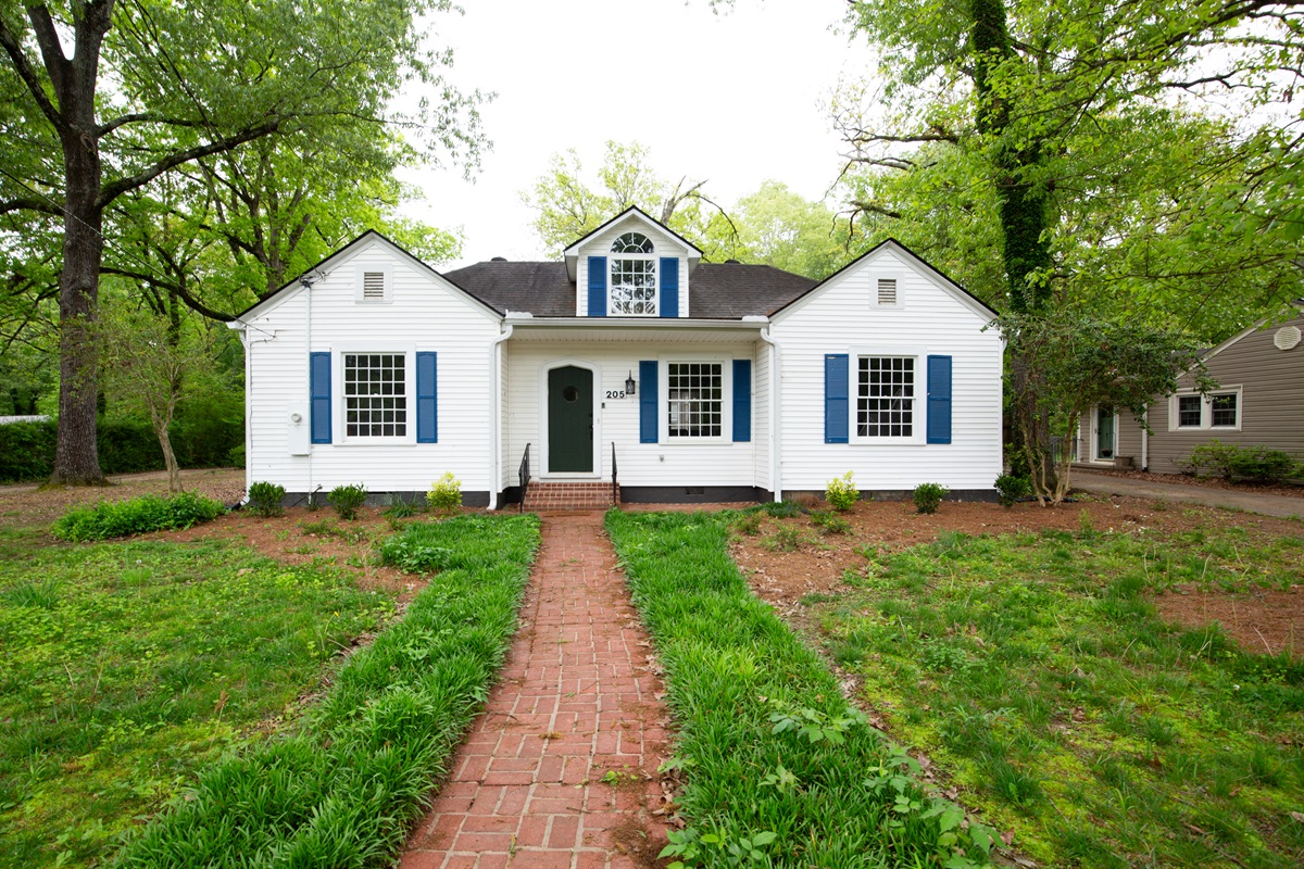 Historic charm near downtown Rome