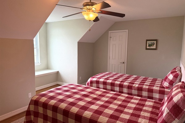 Two twins that can be combined with special included hardware into a queen. We will setup whatever you choose.