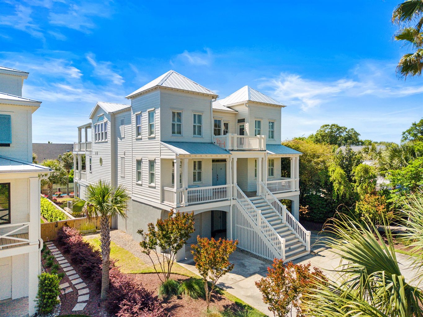 Welcome to Twin Palms | 914 Carolina Blvd | Isle of Palms, SC | IOP Escapes