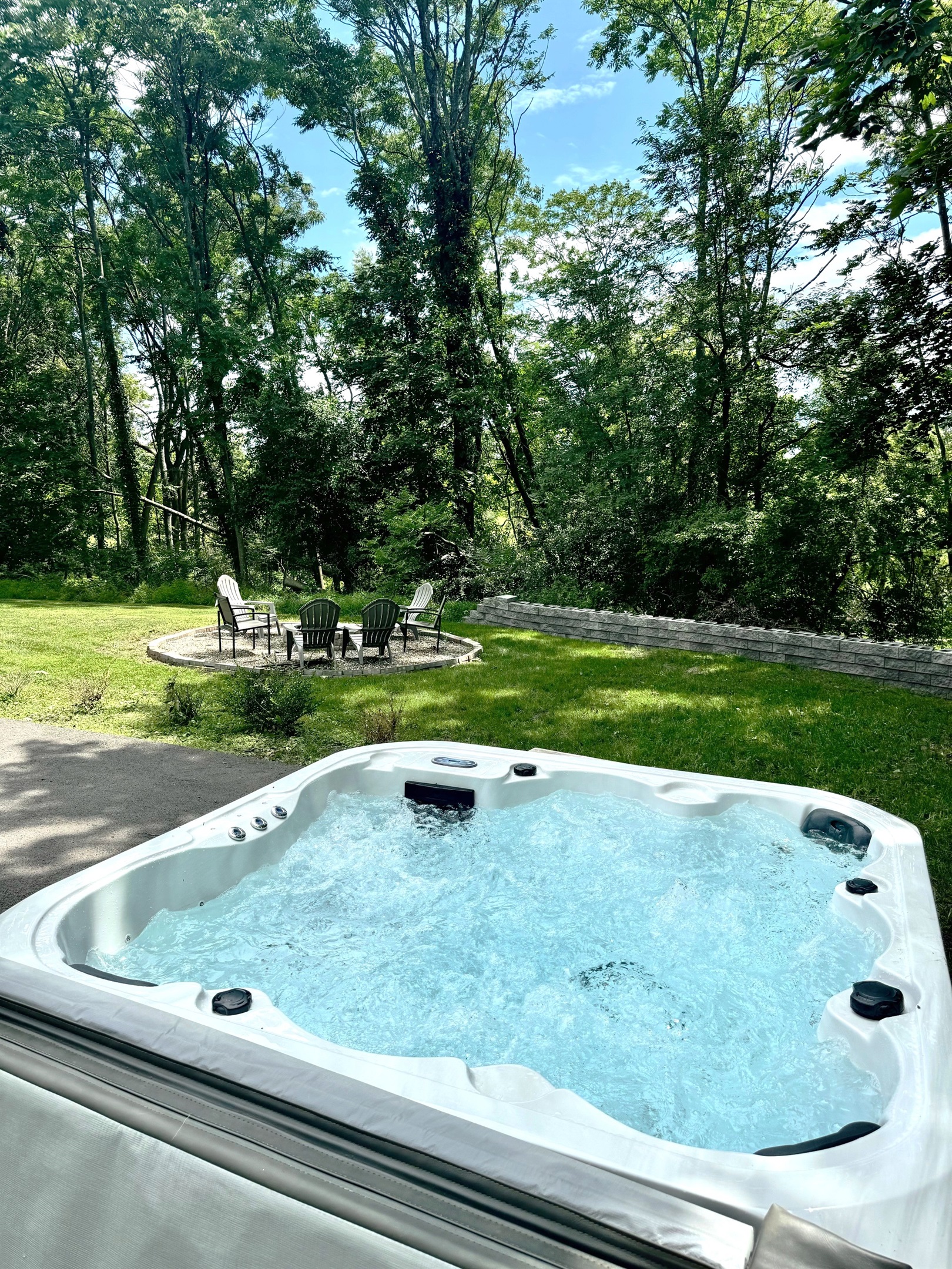 2nd Guest House:  Hot Tub