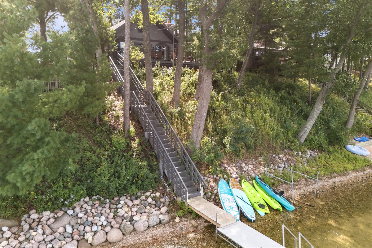 In the summer months, kayaks and paddleboards are kept lakeside for your convenience—just grab and go for fun on the water.