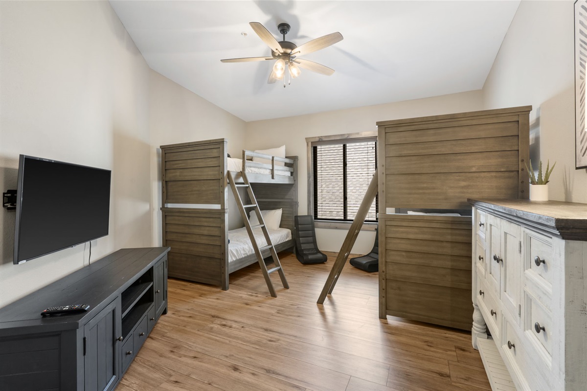 Upper level Bunk room