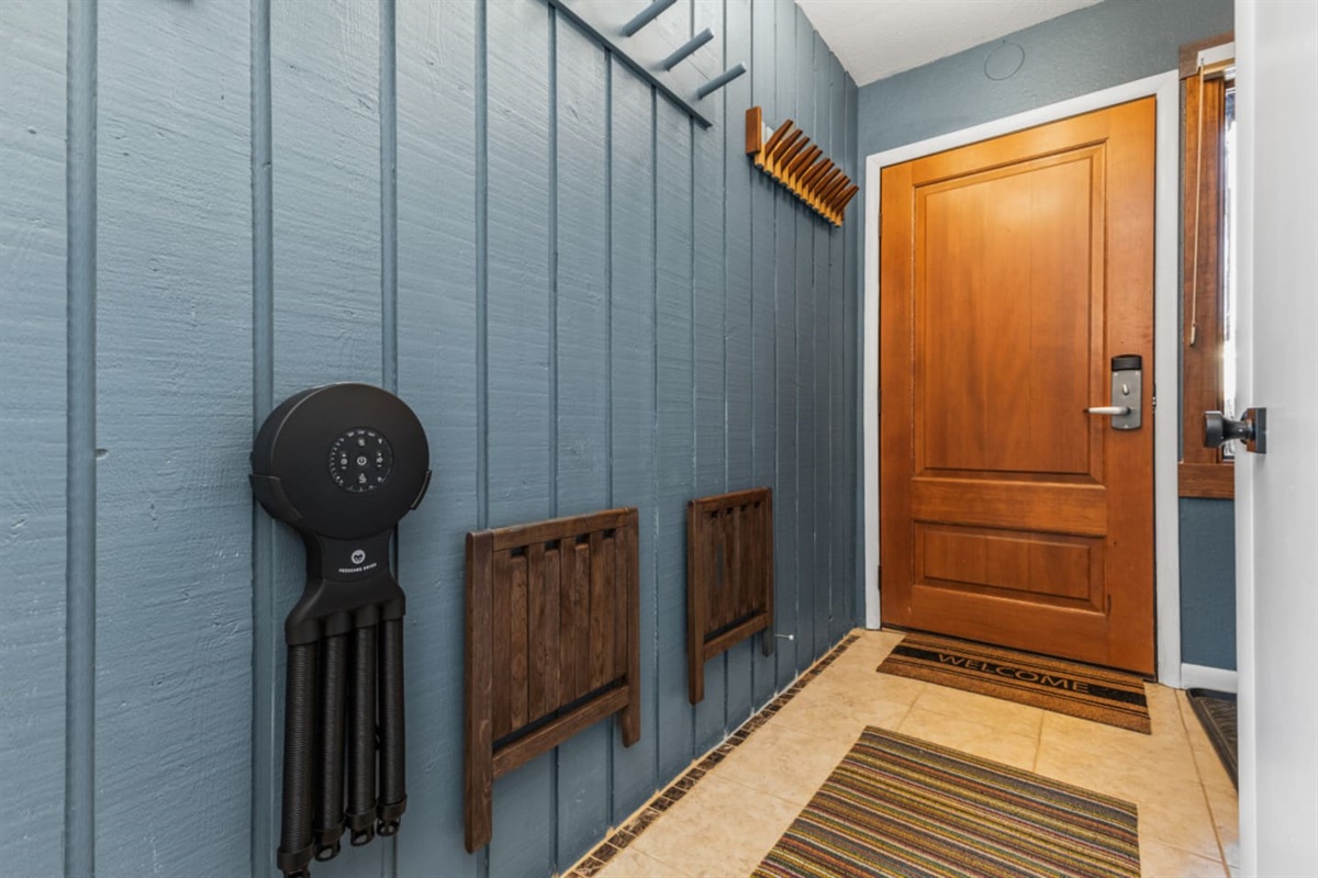Entryway with Boot Dryer & Fold Out Chairs