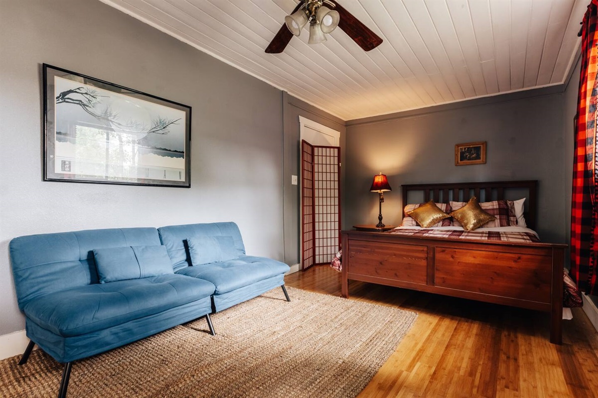 bedroom 1 has a very comfortable queen bed, an additional sofa bed, black out curtain