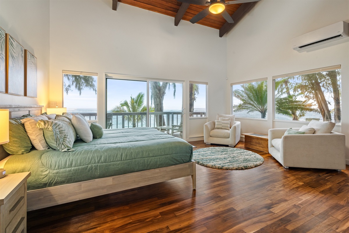 King Master Bedroom with Ensuite Bathroom, AC, Ocean Views
