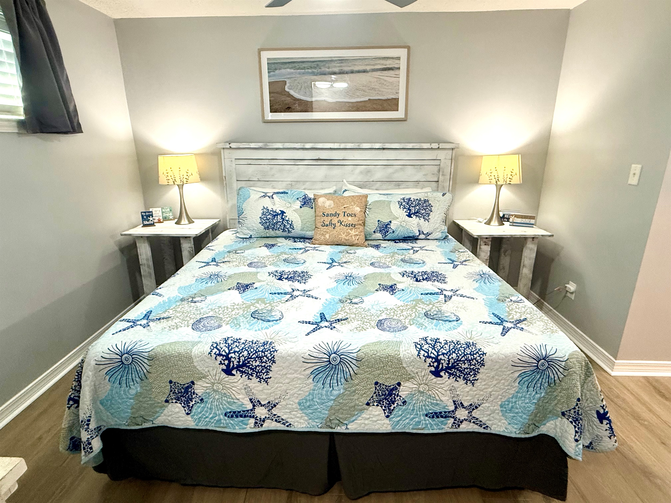 King Bed in Upstairs Bedroom