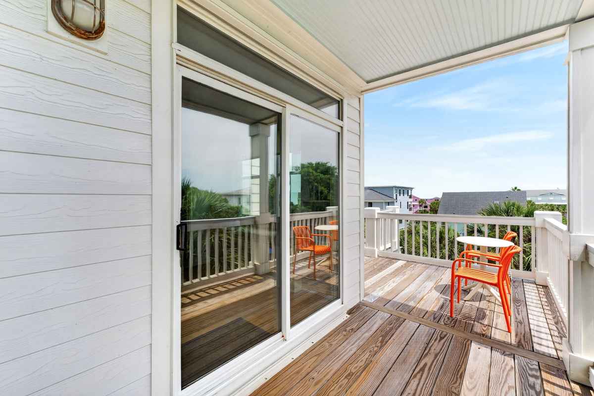 Back deck | Twin Palms | 914 Carolina Blvd | Isle of Palms, SC | IOP Escapes