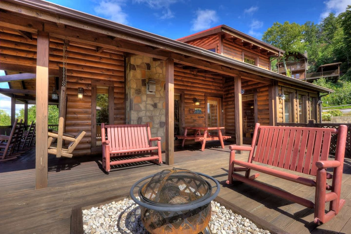 Fire pit (main level deck)