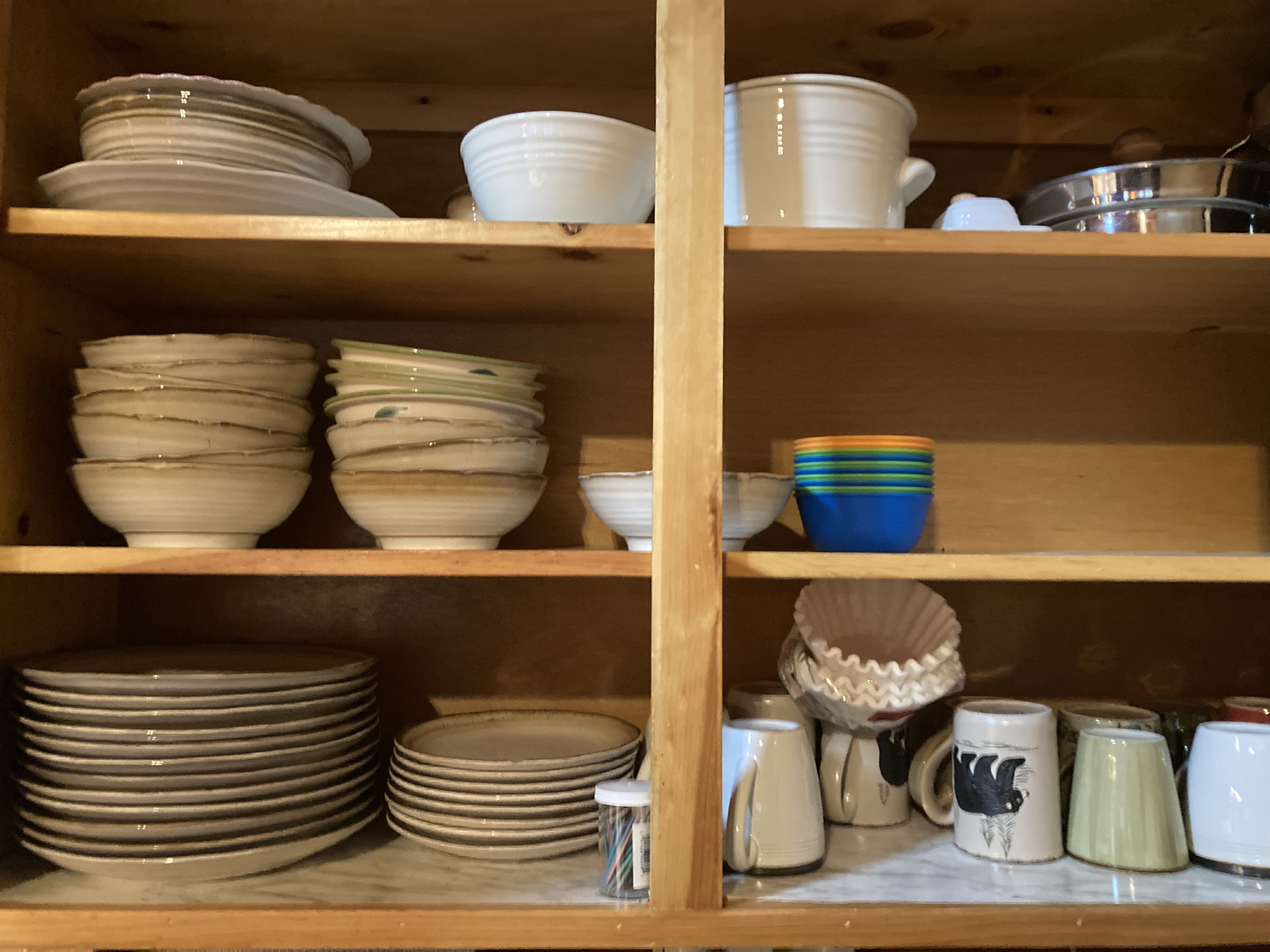 Plenty of dishes for your group meals, and plastic bowls for the little ones.