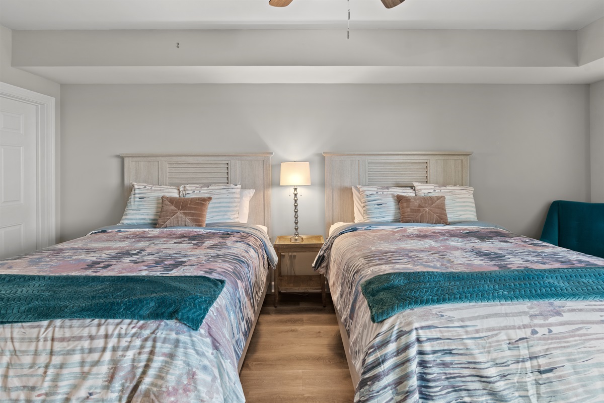 2nd Bedroom - 2 Queen Beds