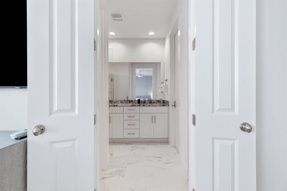 Ensuite