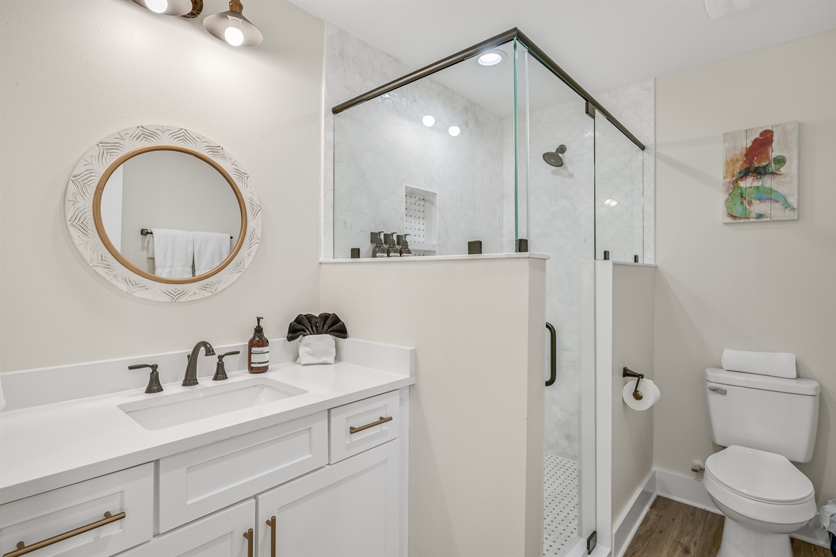 Overflow bathroom #9