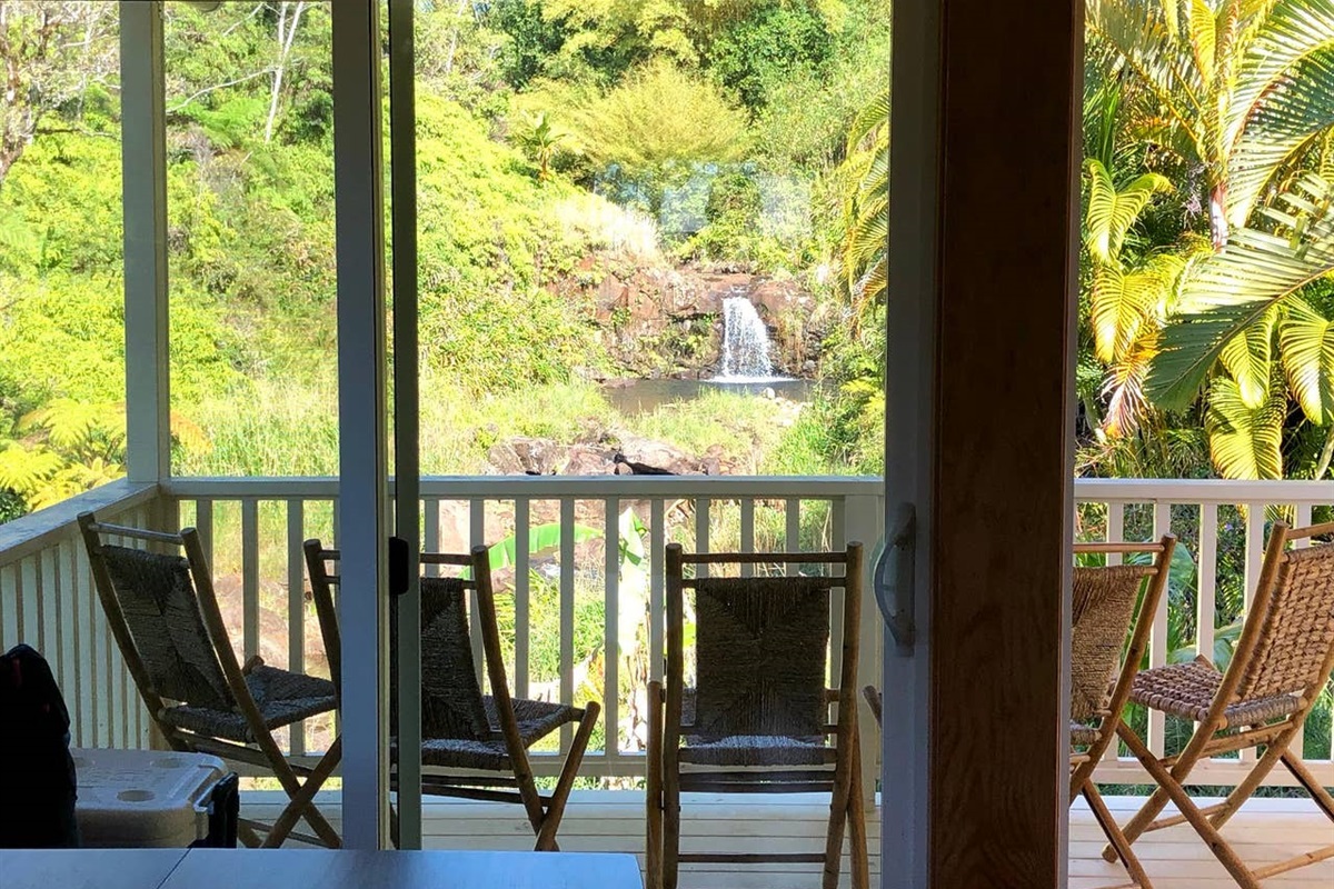 Everyone who sets foot on the lanai never want to leave, it is simply so enchanting. Let Kikala Falls nourish your spirit.