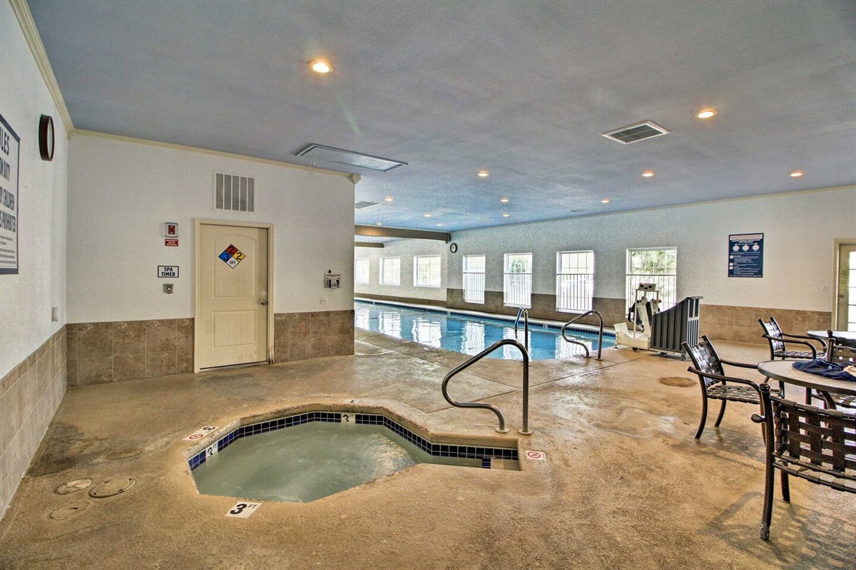 Community Amenities | Indoor Hot Tub