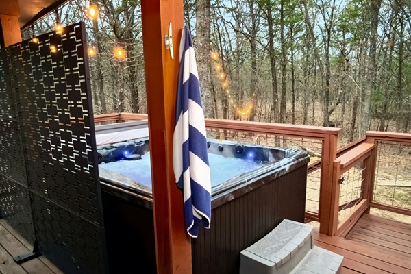 800 sf Deck | Outdoor Cooler | Private Hot Tub for 4 people with Speaker | Private Wooded Views | String Lights