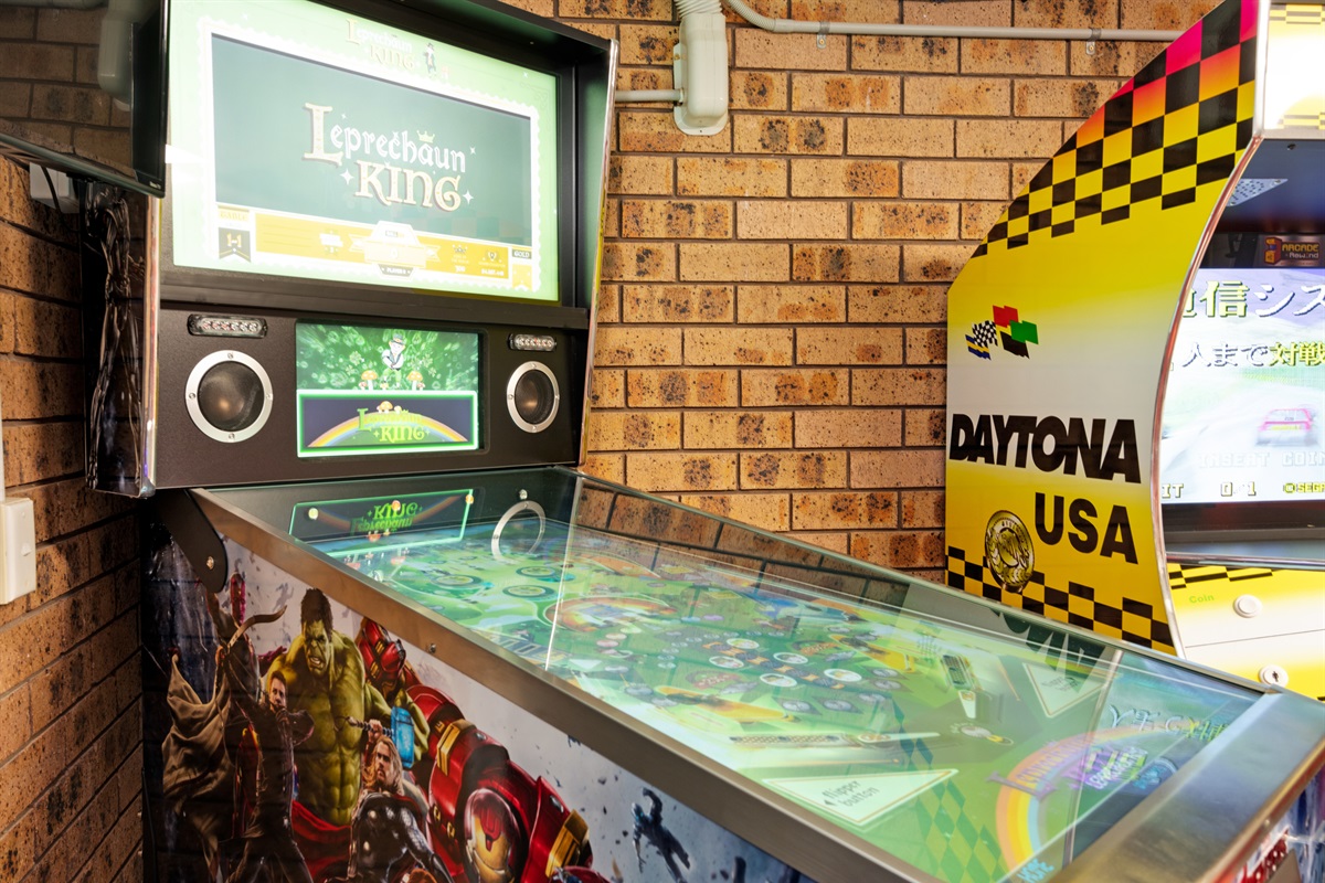 Digital Pinball With 1300 Games
