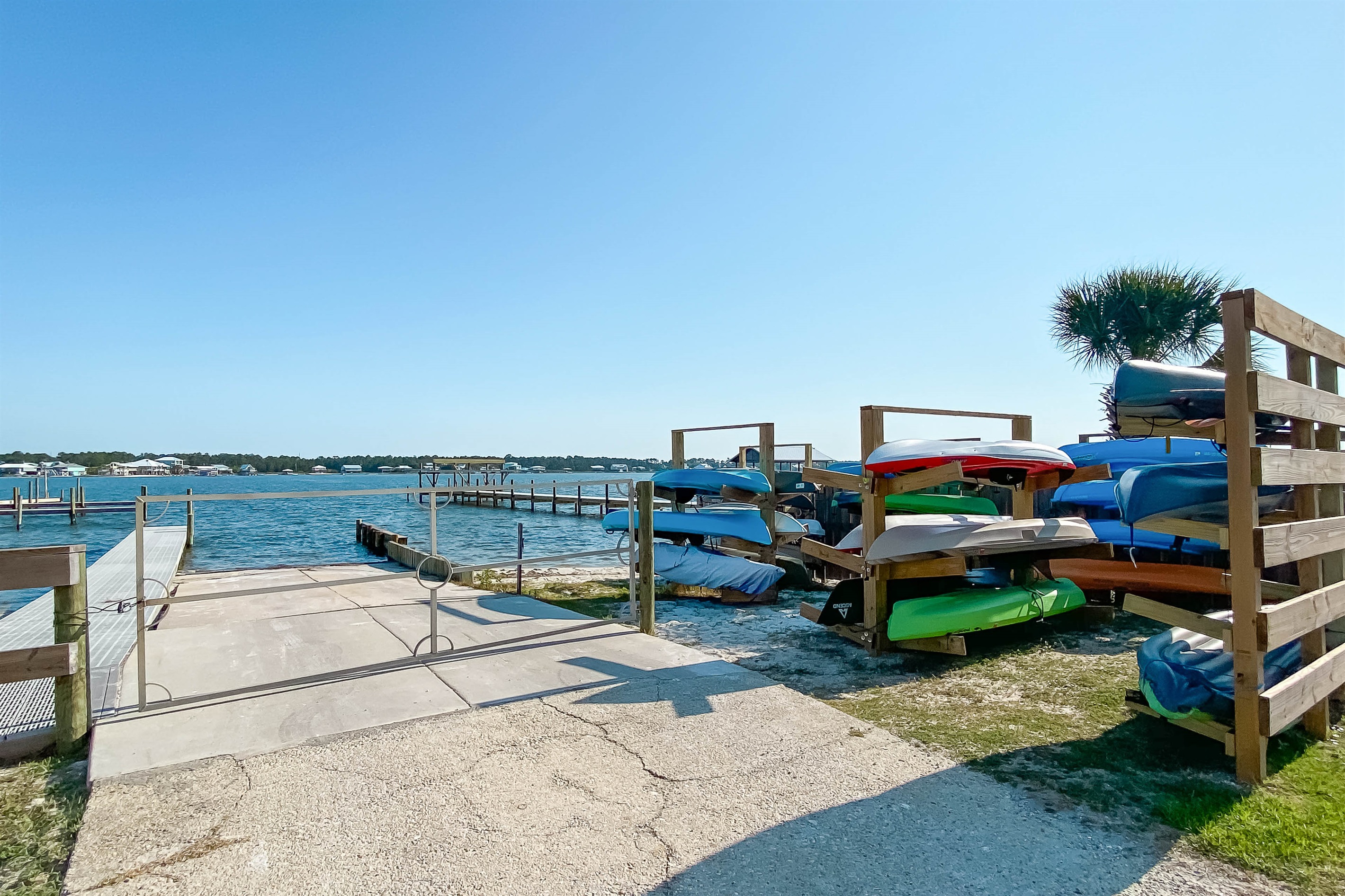 Enjoy the convenience of on-site boat trailer parking, providing easy access for a seamless day of boating and fishing.