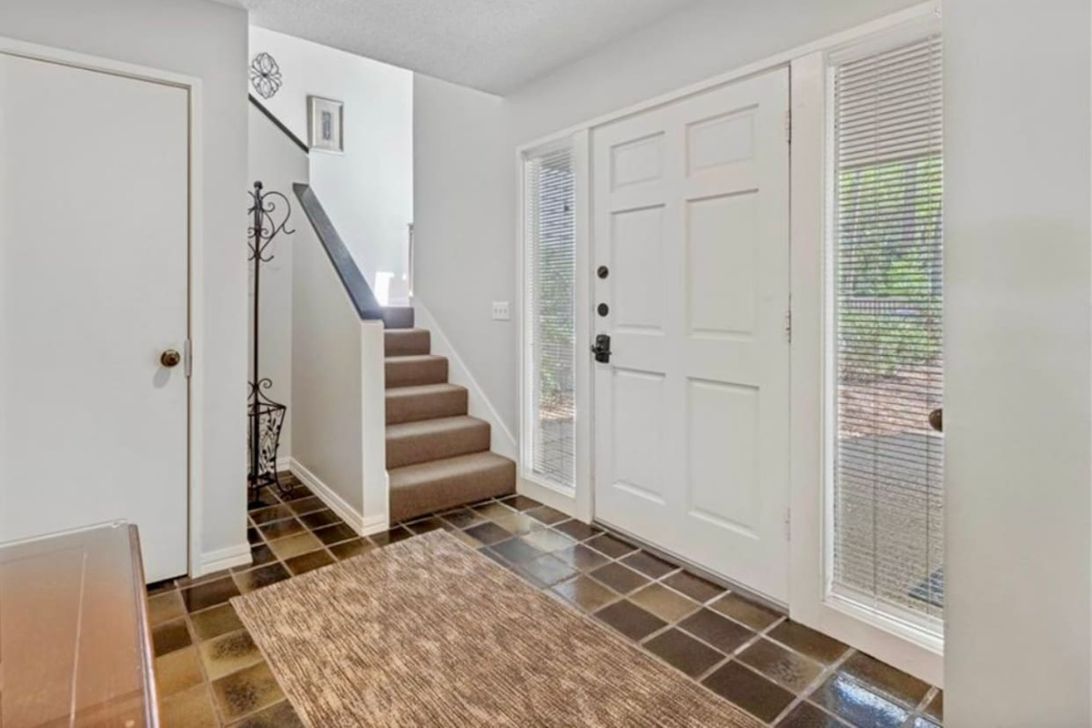 Entry with stairs to the bedrooms